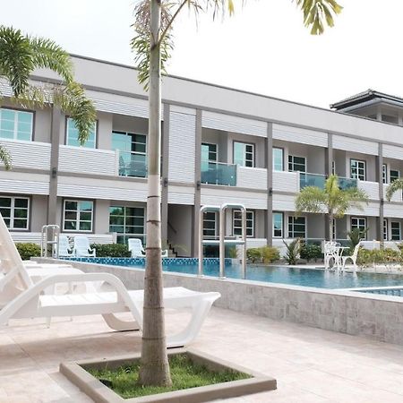 Aneeda Inn Pantai Cenang (Langkawi) Exterior foto